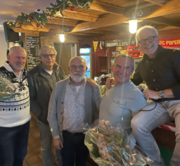 Jubilarissen SV Almen, vlnr Steven Diepeveen, Herman Poesse, Herman van Zeijts, Erwin Berends en Bert Wentink